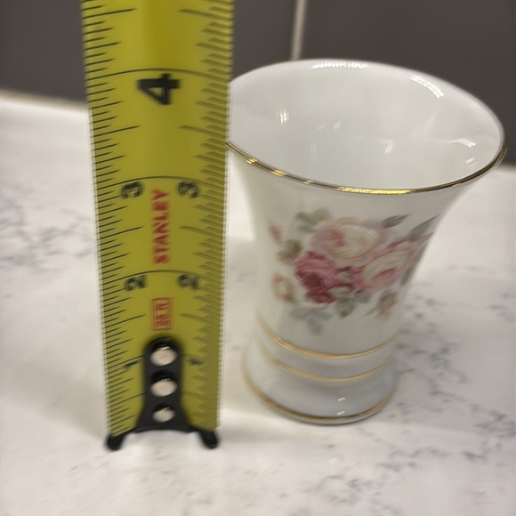 Schumann Arzberg Floral Porcelain Vase Bavaria VTG - Picture 2 of 5